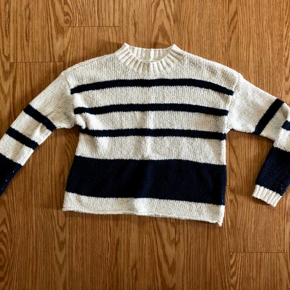American Eagle Outfitters Sweaters - American Eagle Striped Blue White Soft Chenille Sweater Womens Small